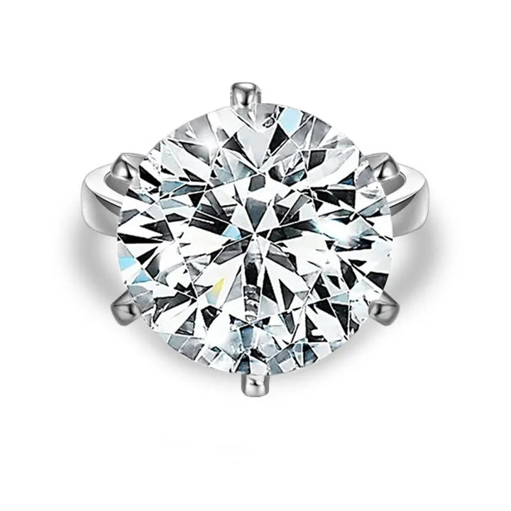Luxury Moissanite Engagement Ring