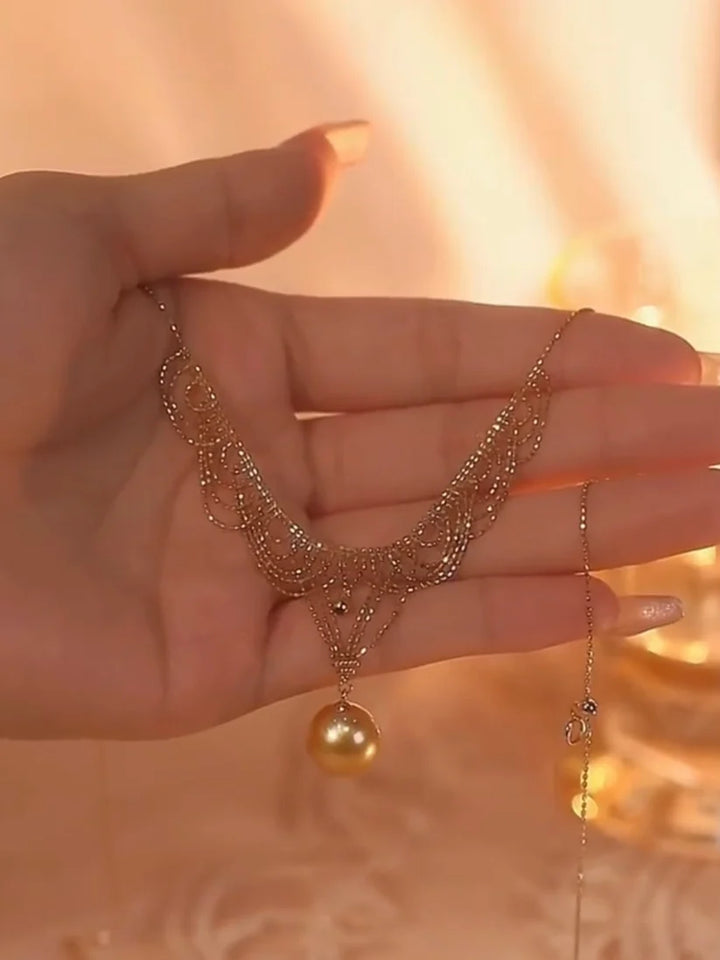 Romantic Pearl Choker Necklace