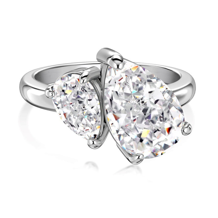 Elegant Moissanite Sterling Silver Ring – Timeless Sparkle