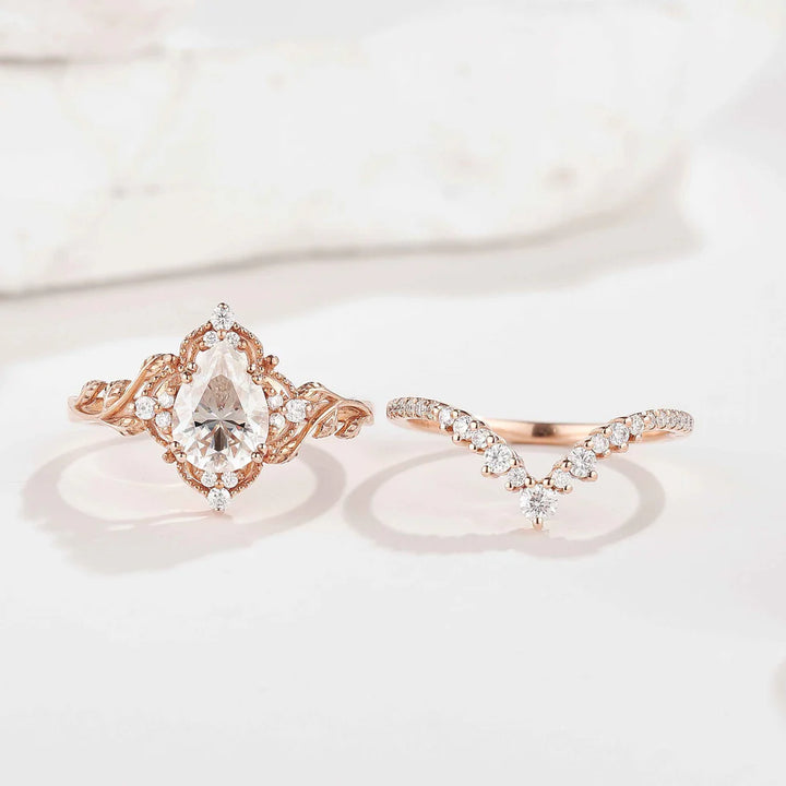 Nature Inspired Leafy Moissanite Engagement Ring Set V Shaped Curved Wedding Band