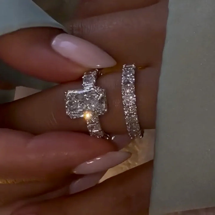 Luxe Radiant Cut Engagement Ring