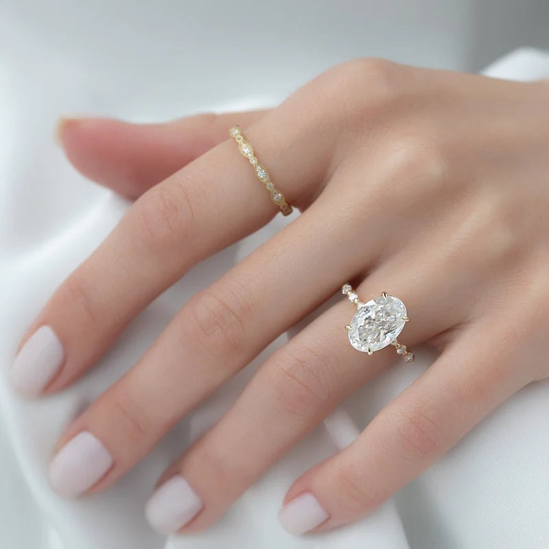 Oval Diamond Engagement Ring