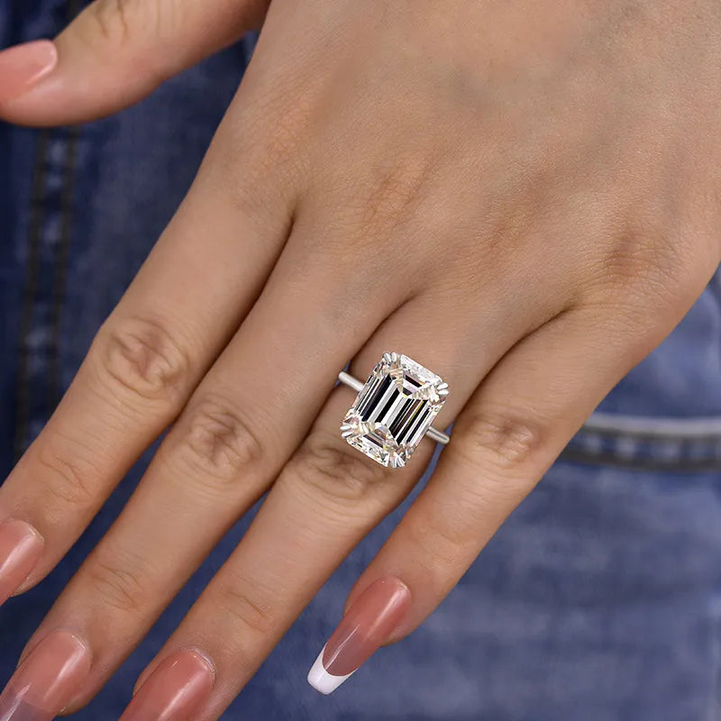 Luxurious 11.5 Carat Big Emerald Cut Engagement Ring In Sterling Silver