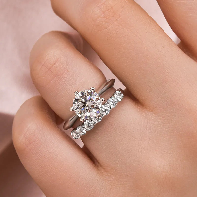 Round Cut Wedding Ring Set For Women