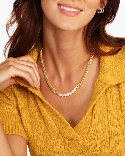 Loves Diamonds Necklace
