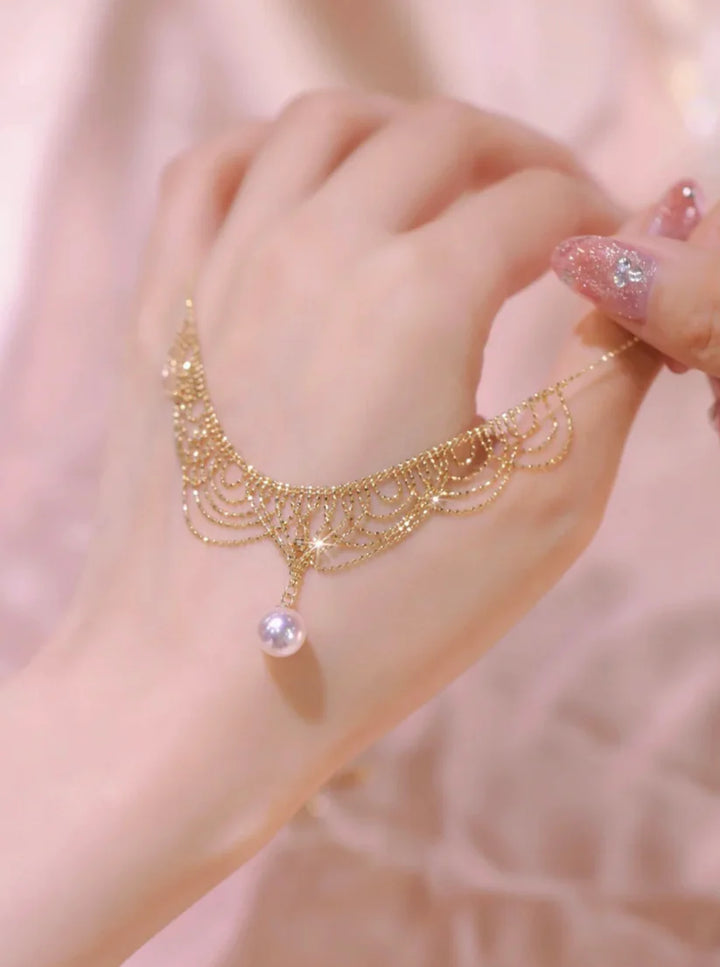 Romantic Pearl Choker Necklace