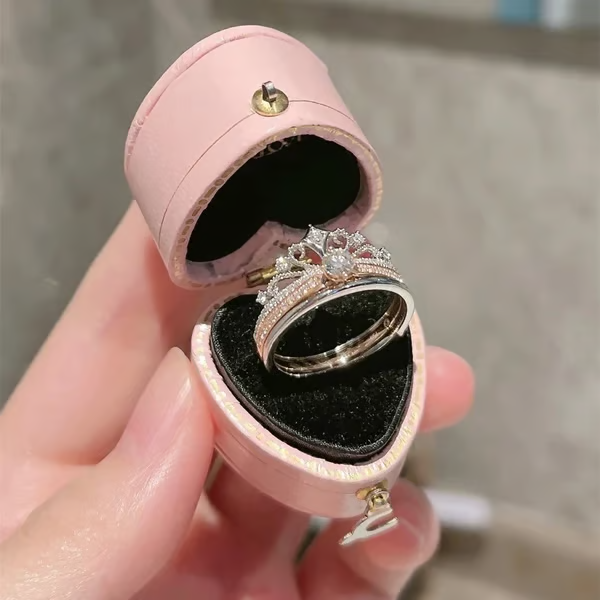 Keep Me In Your Heart - Crown Ring💍