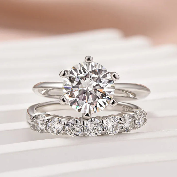 Round Cut Wedding Ring Set For Women