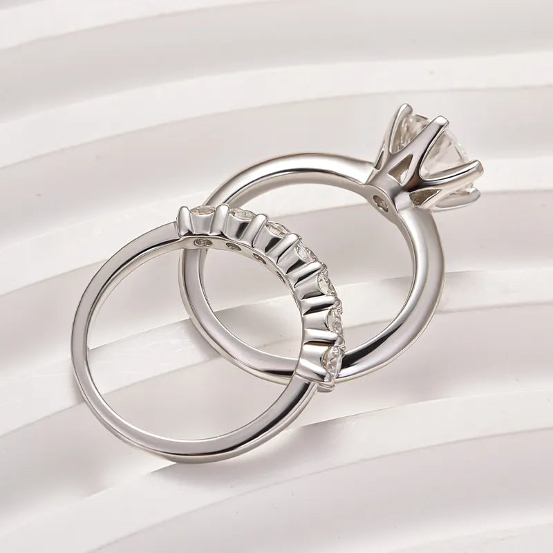 Round Cut Wedding Ring Set For Women