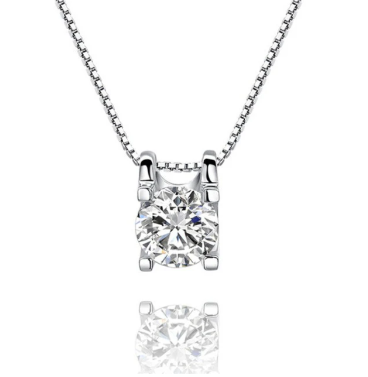 Midsummer Bloom Moissanite Necklace