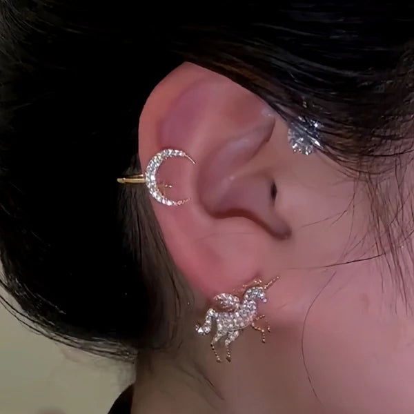Enchanting 14K Gold-Plated Zircon Unicorn Ear Cuffs (1 Pair)