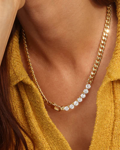 Loves Diamonds Necklace