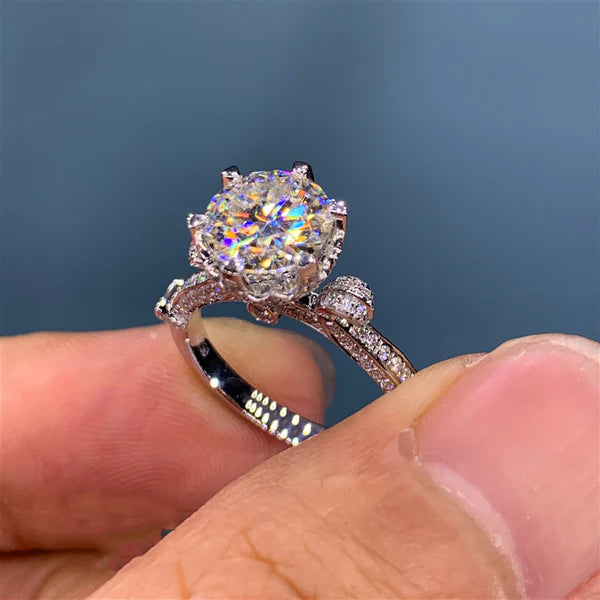 Sculpted Brilliance Ring Diamond Appeal