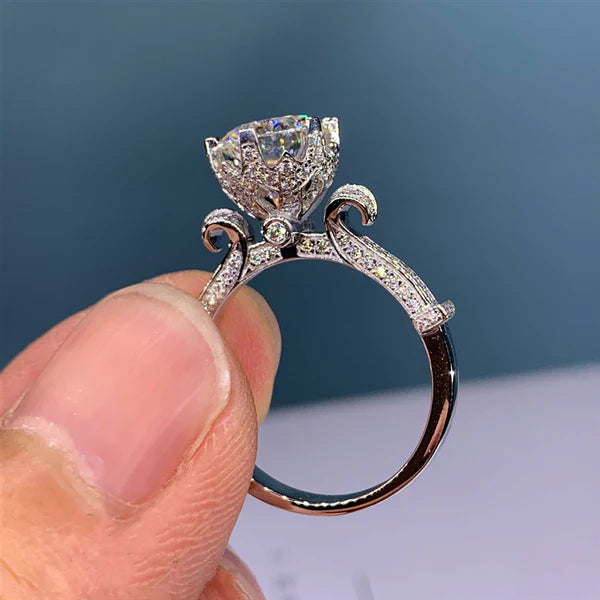 Sculpted Brilliance Ring Diamond Appeal