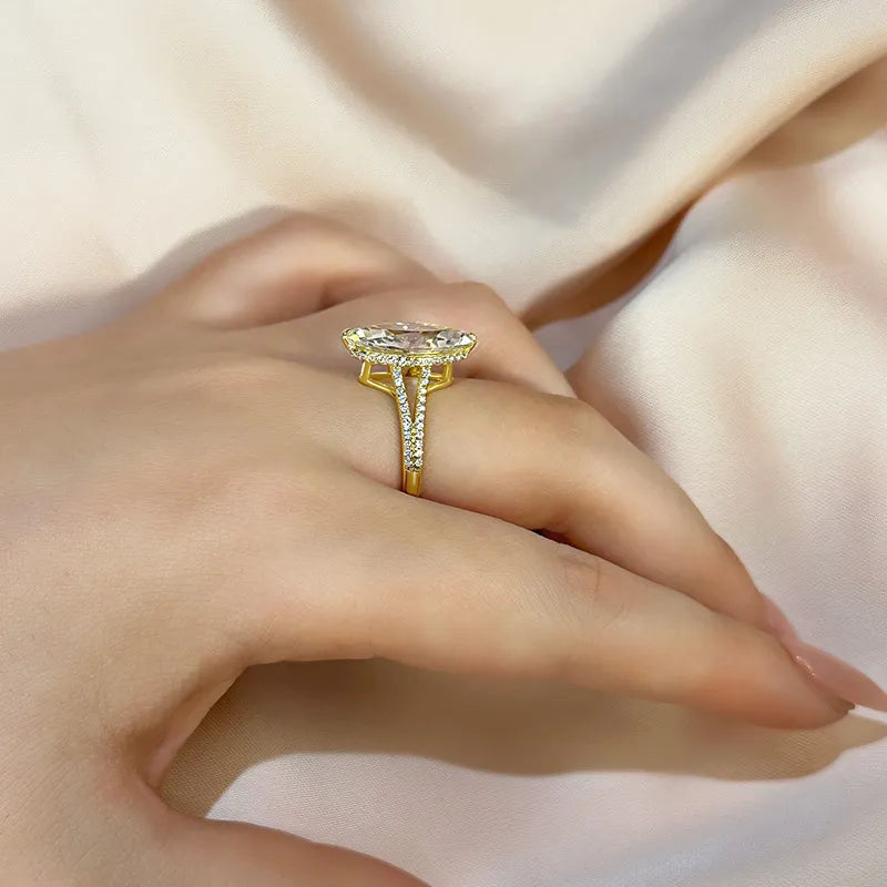 Exquisite Split Shank 4.0Ct Marquise Cut Engagement Ring