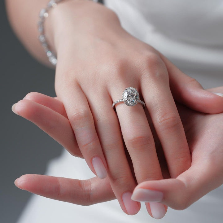 S925 Sterling silver Halo Oval Cut Wedding & Engagement Ring