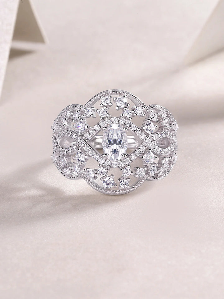 Moissanite Ring Vintage Hollow Style