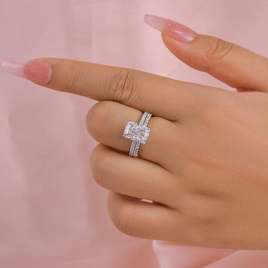 Luxe 3.5 Carat Radiant Cut Diamond Engagement Ring Set in Sterling Silver A Set（Get a Free Stacking Ring）