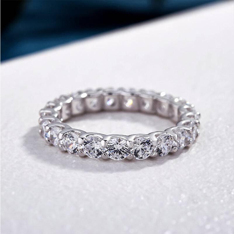 Elegant Round Cut Wedding Set For Women In Sterling Silver