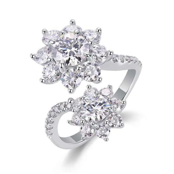 Hot-selling light luxury sunflower S925 silver ring with white gold-plated moissanite ring