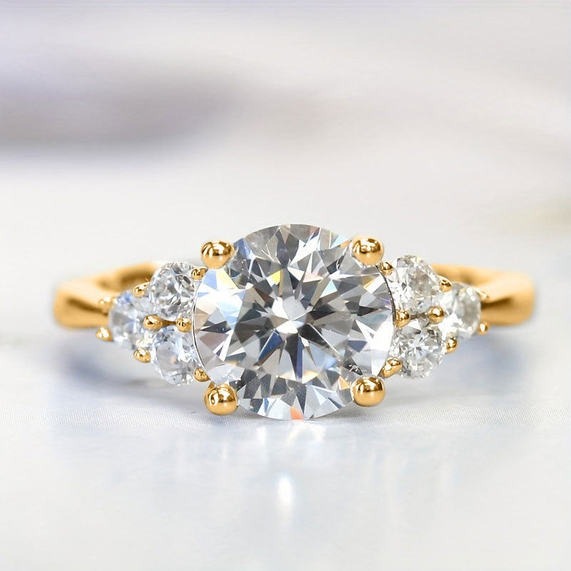 Oval Cut DIAMOND RING