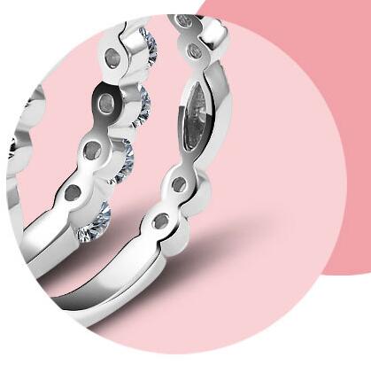 Starlight Bloom | Cushion Cut S925 Silver Moissanite Ring