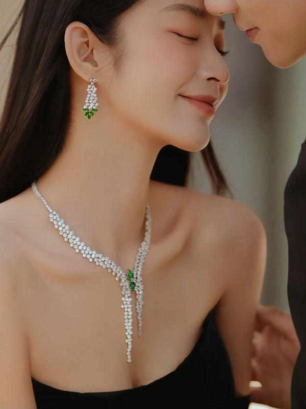Handcrafted Green Emerald Necklace with Lab-Grown Diamonds