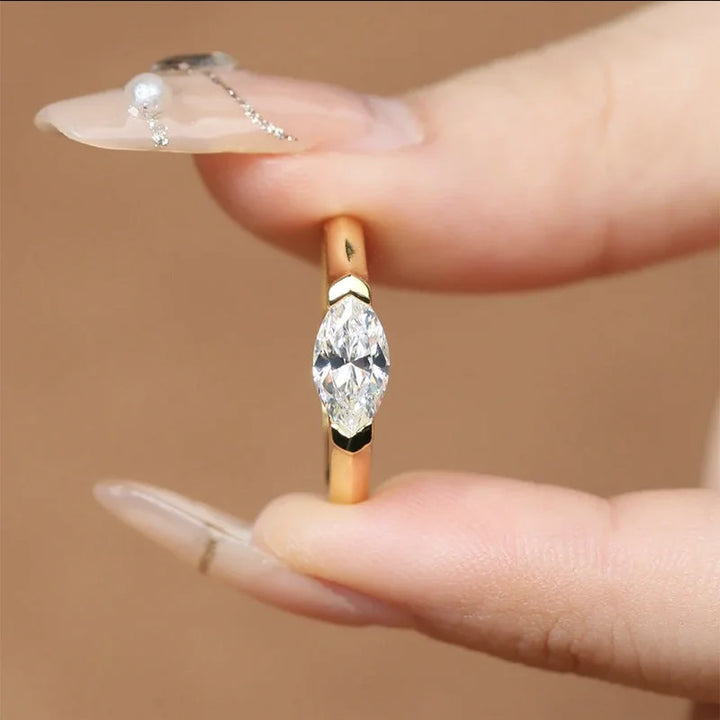 Modern Marquise Cut Sterling Silver Ring – Elegant Simplicity