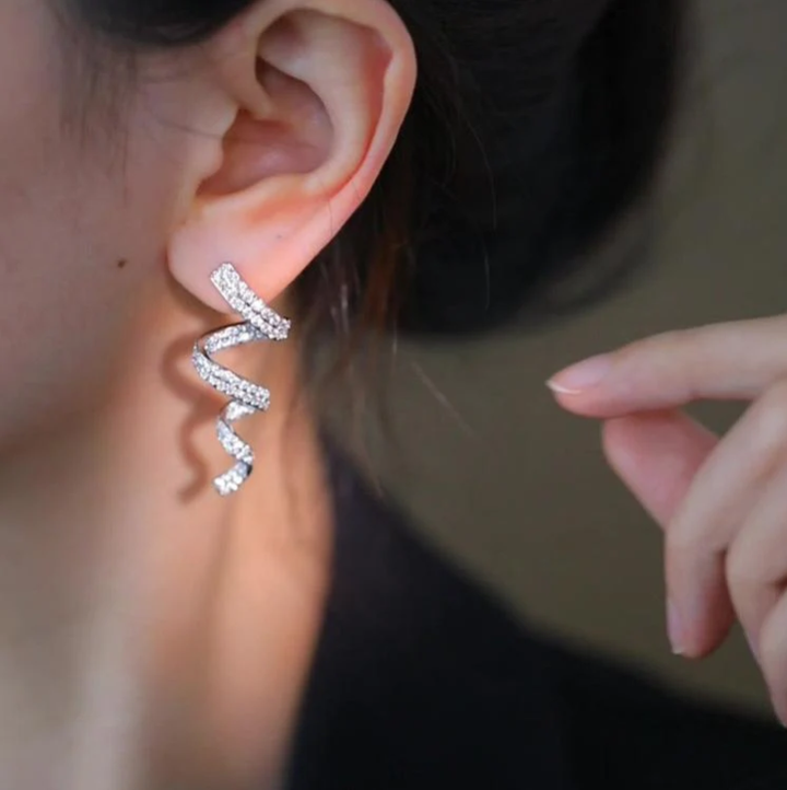 Elegant Wave Line Designer Earrings