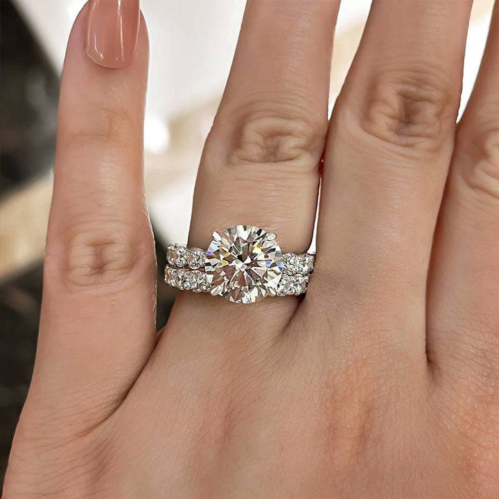 Elegant Round Cut Wedding Set For Women In Sterling Silver