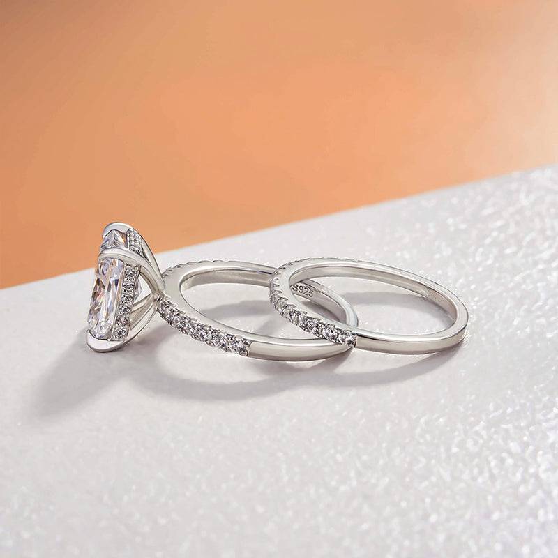 Luxe 3.5 Carat Radiant Cut Diamond Engagement Ring Set in Sterling Silver A Set（Get a Free Stacking Ring）