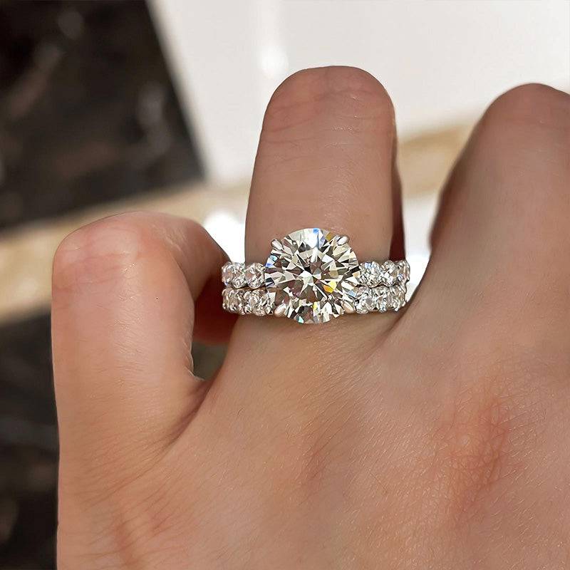 Elegant Round Cut Wedding Set For Women In Sterling Silver