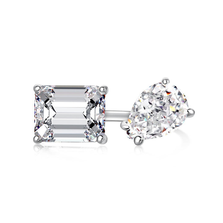 Elegant Moissanite Sterling Silver Ring – Timeless Sparkle