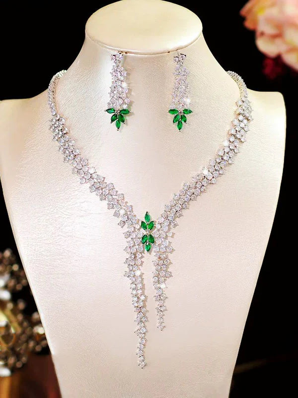 Handcrafted Green Emerald Necklace with Lab-Grown Diamonds