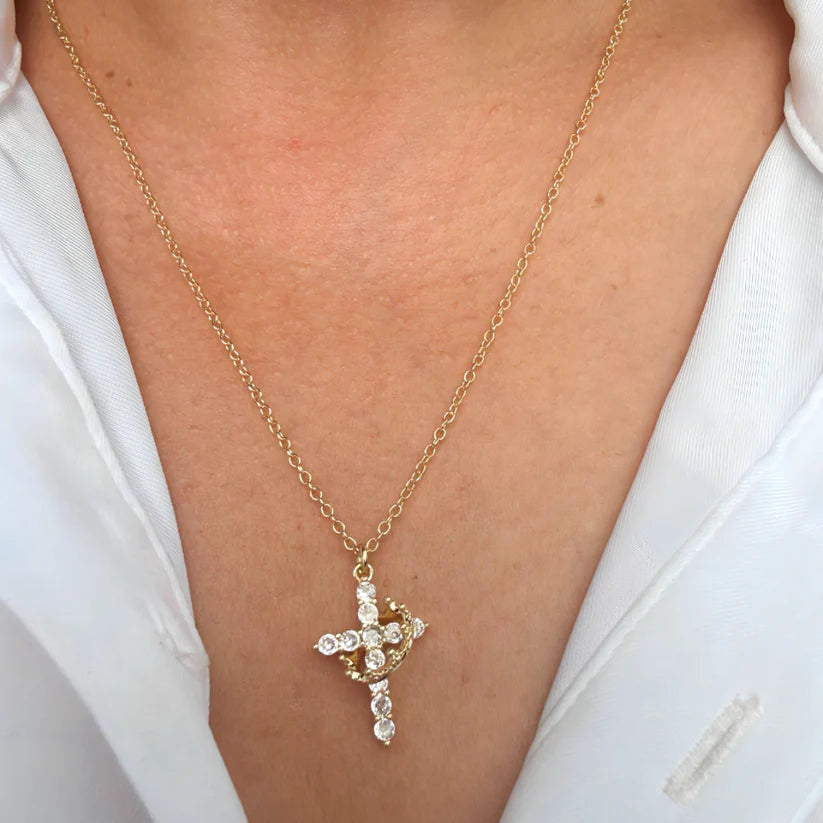 Cross Crown Faith Necklace
