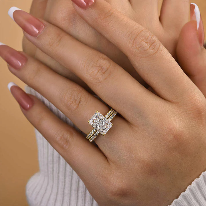 Luxe 3.5 Carat Radiant Cut Diamond Engagement Ring Set in Sterling Silver A Set（Get a Free Stacking Ring）