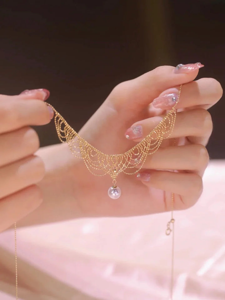 Romantic Pearl Choker Necklace