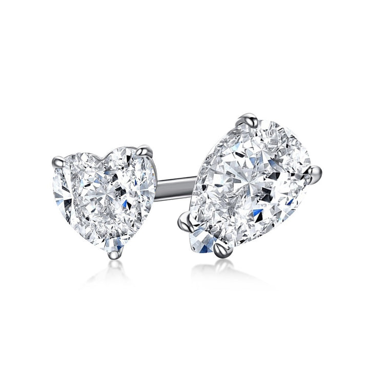 Elegant Moissanite Sterling Silver Ring – Timeless Sparkle
