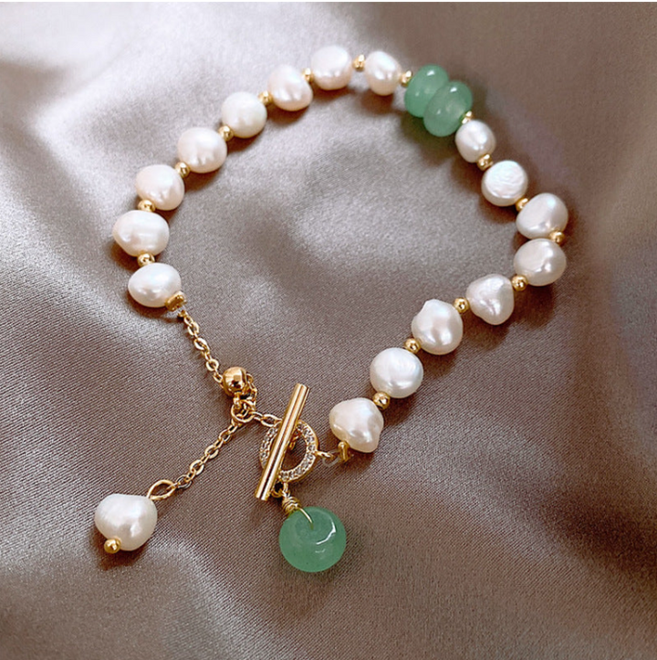 Natural Pearl & Green Aventurine Bracelet