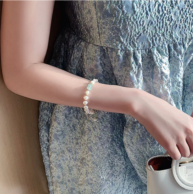 Natural Pearl & Green Aventurine Bracelet
