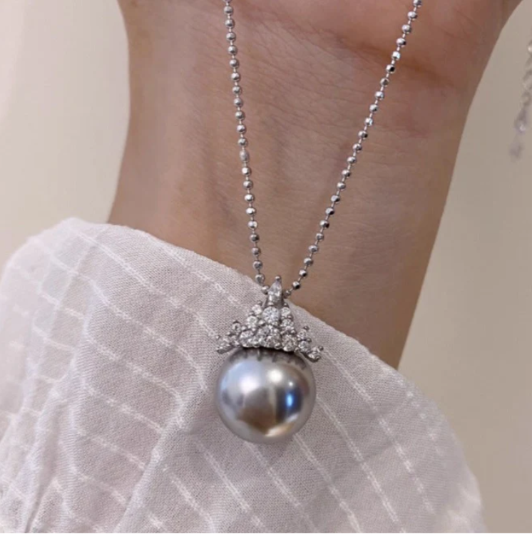 Snow Queen Necklace / Earrings